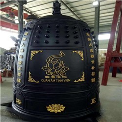 銅鐘雕塑
