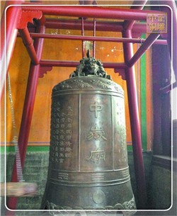 寺廟大銅鐘